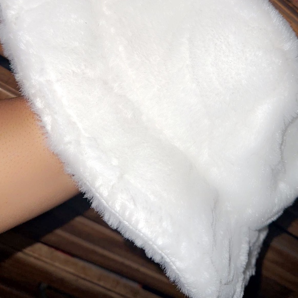 Nice Never Worn Bucket Hat